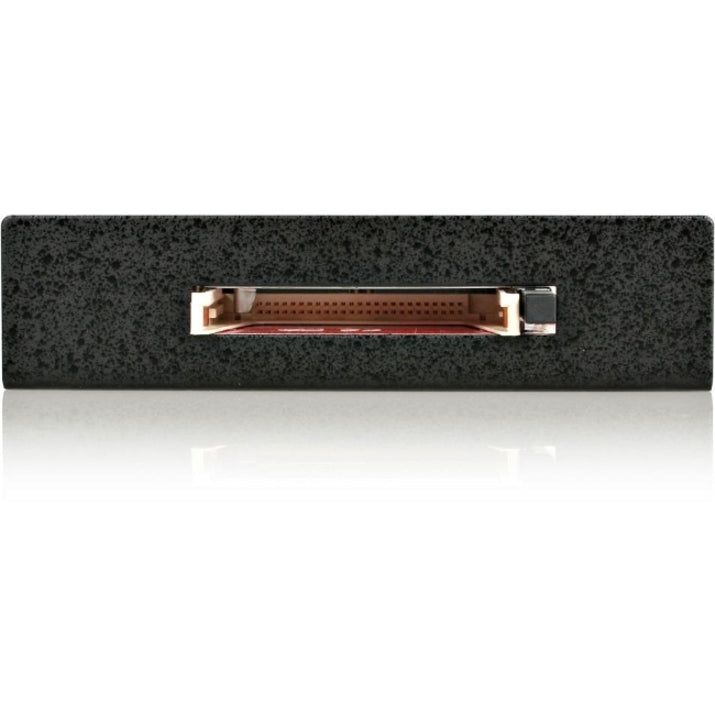 Adaptateur StarTech.com pour lecteur de carte IDE vers SSD CF simple 3,5 pouces