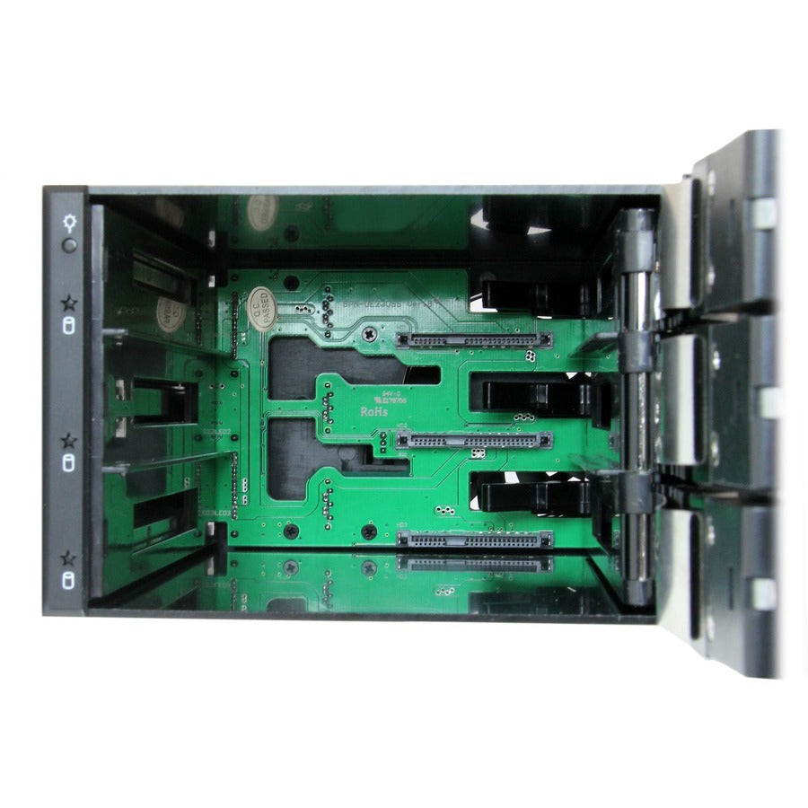 StarTech.com Rack mobile 3 baies en aluminium, sans plateau, échangeable à chaud, pour disque dur 3,5 pouces SAS II/SATA III - 6 Gbit/s