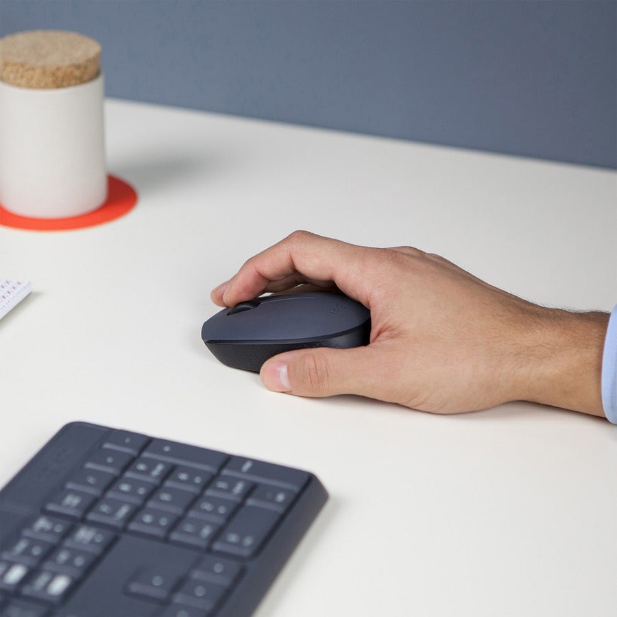 Clavier et souris Logitech MK235 (clavier anglais uniquement)