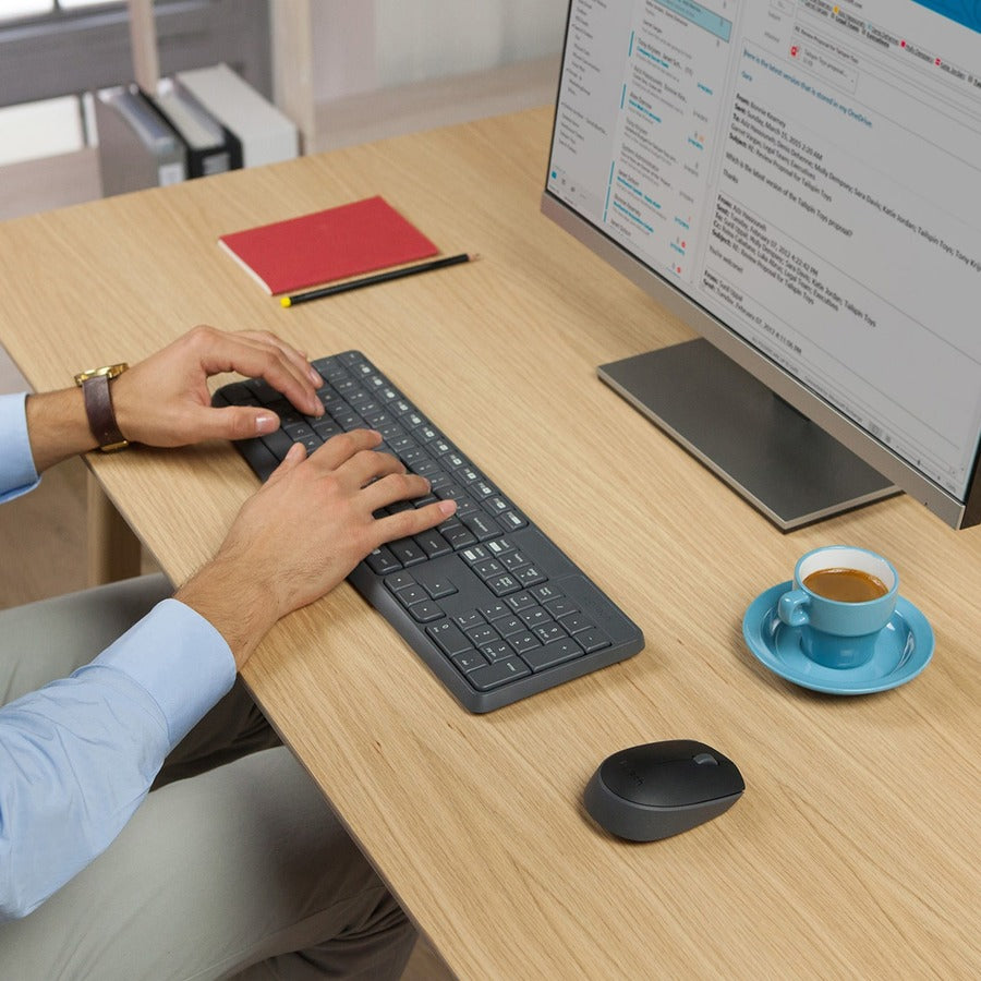Clavier et souris Logitech MK235 (clavier anglais uniquement)