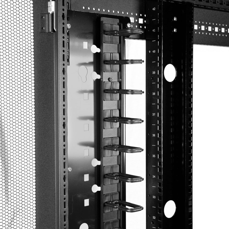 StarTech.com Vertical Cable Organizer with D-Ring Hooks - Vertical Cable Management Panel - 20U - 2.8ft.