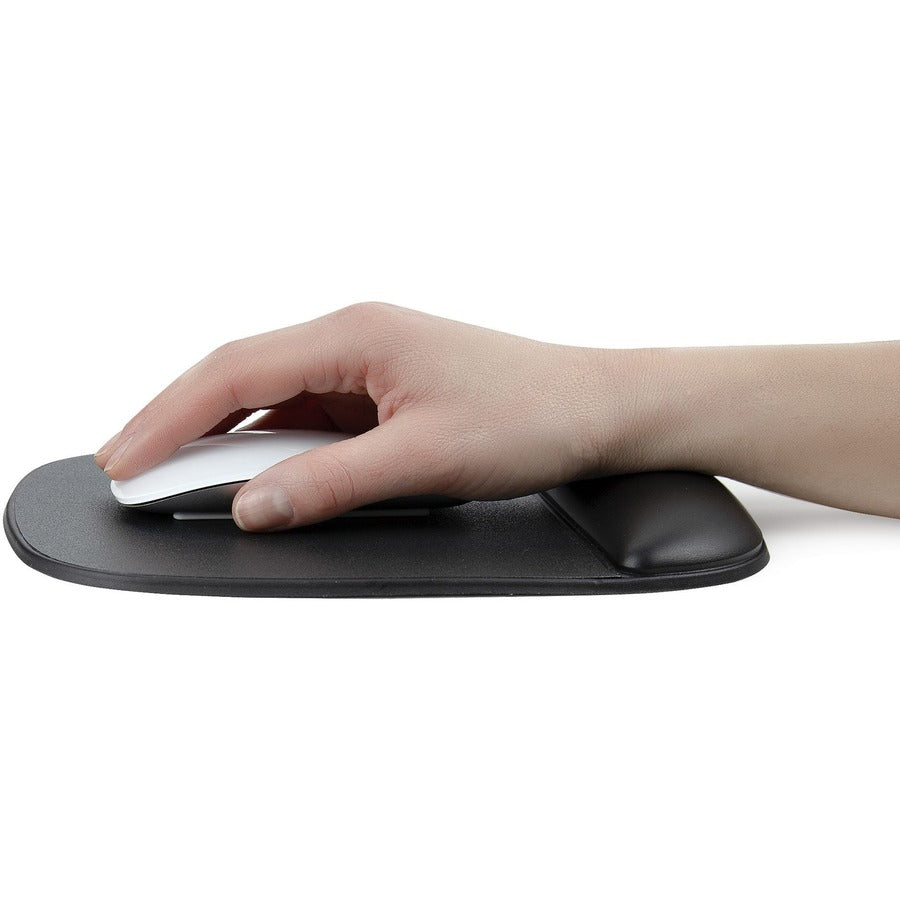 StarTech.com Mouse Pad with Hand rest, 6.7x7.1x 0.8in (17x18x2cm), Ergonomic Mouse Pad w/ Wrist Support, Non-Slip PU Base, Gel Mouse Pad