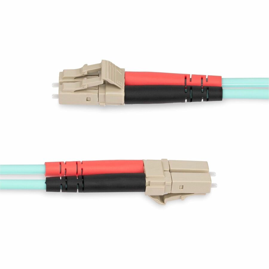 StarTech.com 25m (82ft) LC/UPC to LC/UPC OM4 Multimode Fiber Optic Cable, 50/125µm, 100G, Low Insertion Loss, LSZH Fiber Jumper Cord