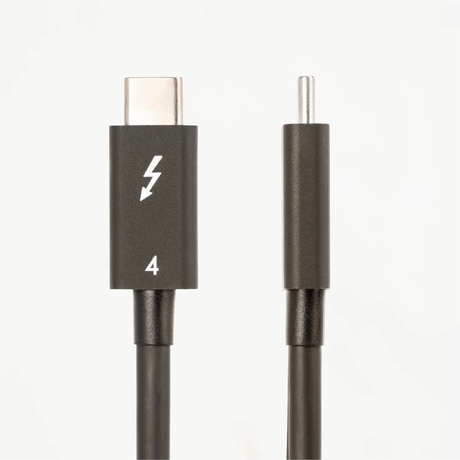 StarTech.com 1.6ft/50cm Thunderbolt 4 Cable, 40Gbps, 100W PD, 4K/8K Video, Intel-Certified, Compatible w/Thunderbolt 3/USB 3.2/DisplayPort
