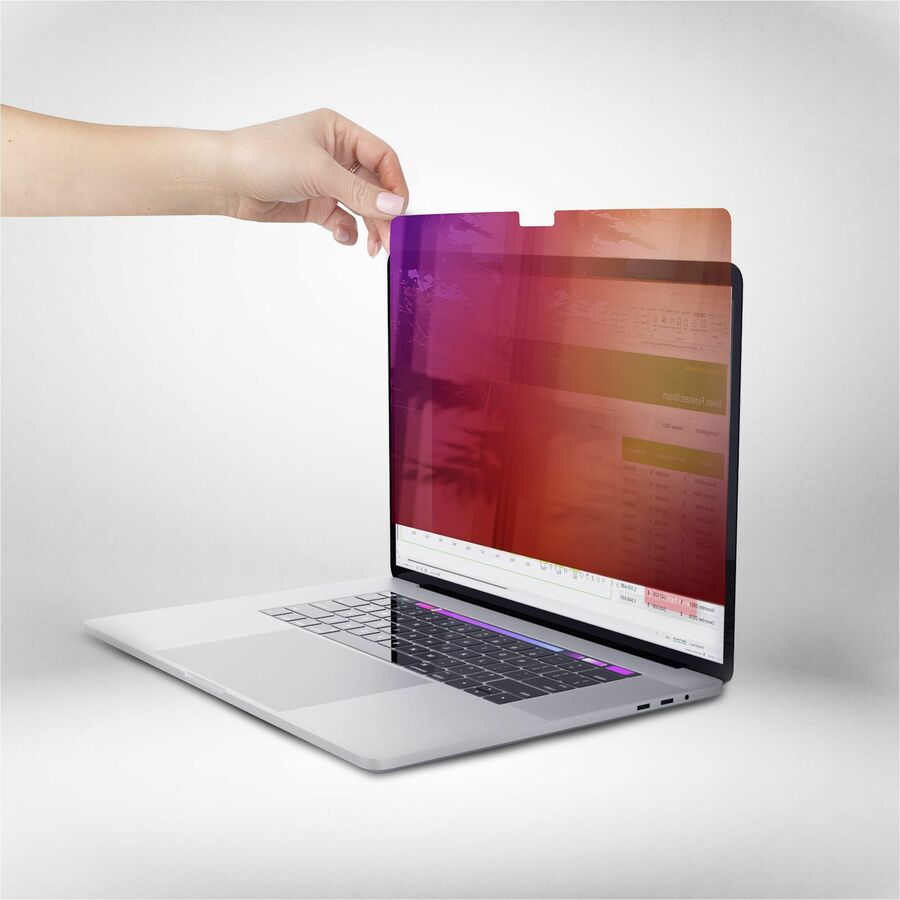 StarTech.com 16-inch MacBook Pro 21/23 Privacy Screen, Gold Filter w/Enhanced Privacy, Computer Security Filter, +/- 30 Deg. View Angle