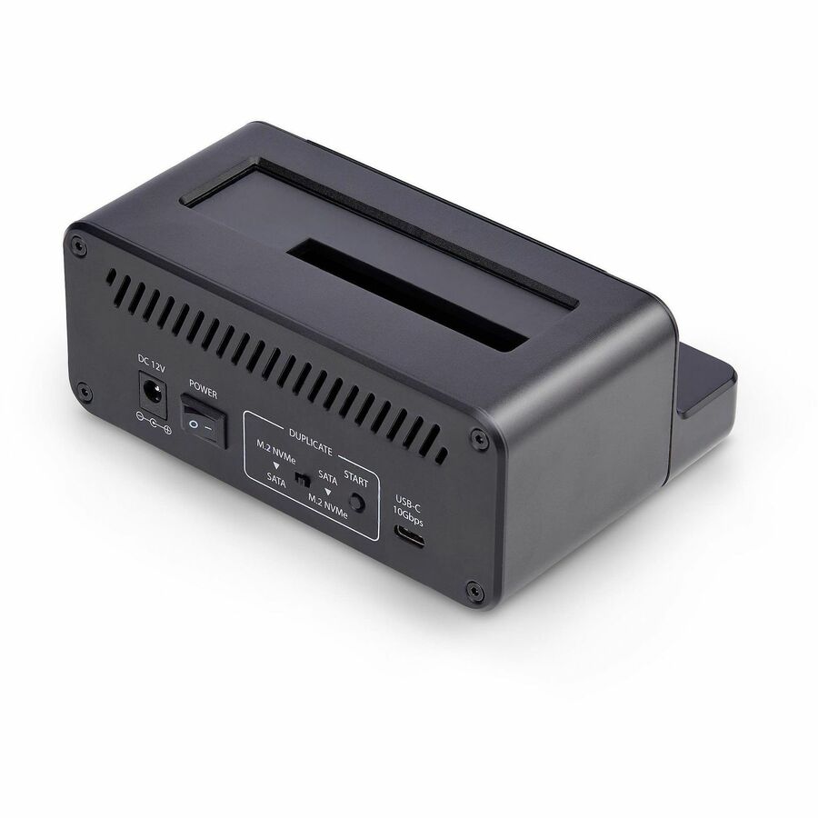 StarTech.com M.2 NVMe to 2.5/3.5" SATA Drive Duplicator, Dual Bay Standalone Cloner/Dock, Bidirectional NVMe to SATA/SATA to NVMe, TAA
