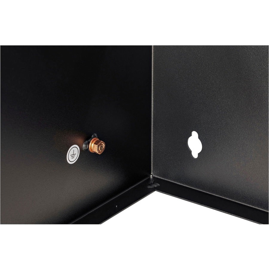 StarTech.com 6U Wall Mount Rack, 14in Deep, 19 inch Wall Mount Network Rack, Wall Mounting Patch Panel Bracket for Switch/IT Equipment
