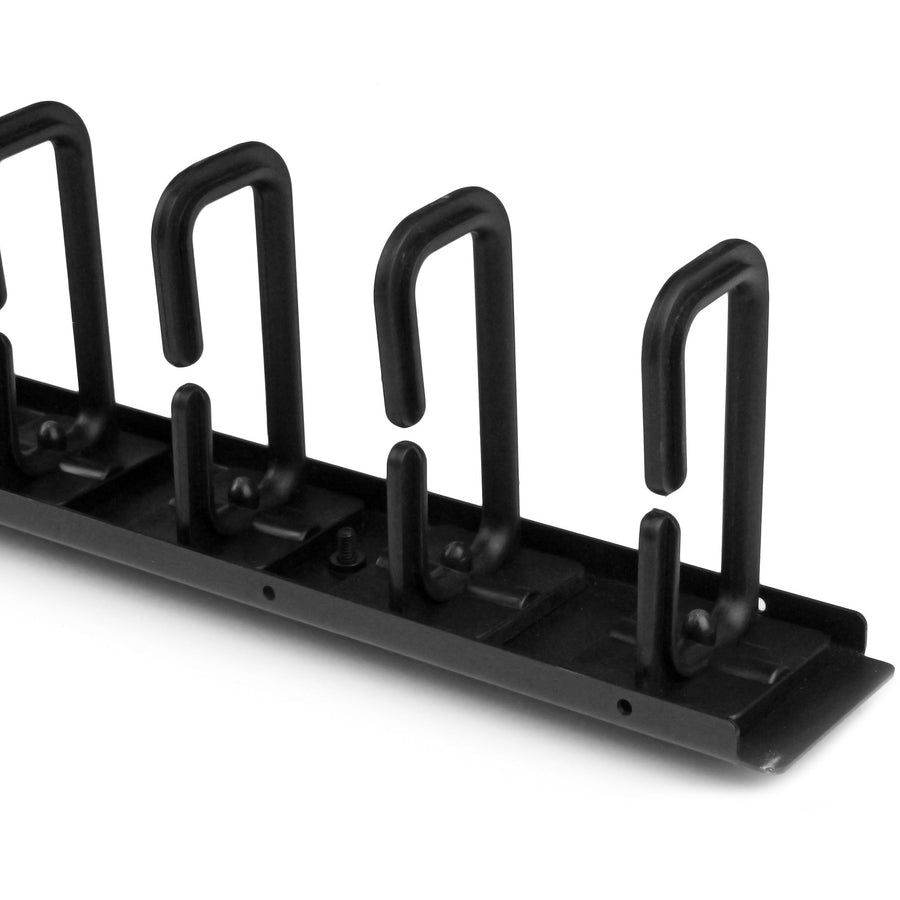 StarTech.com Vertical Cable Organizer with D-Ring Hooks - Vertical Cable Management Panel - 20U - 2.8ft.