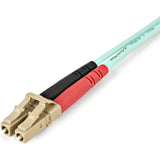 Câble fibre optique multimode StarTech.com 5 m (16,4 pi) LC/UPC vers LC/UPC OM4, 50/125 µm, 100 G, faible perte d'insertion, cordon de raccordement fibre LSZH