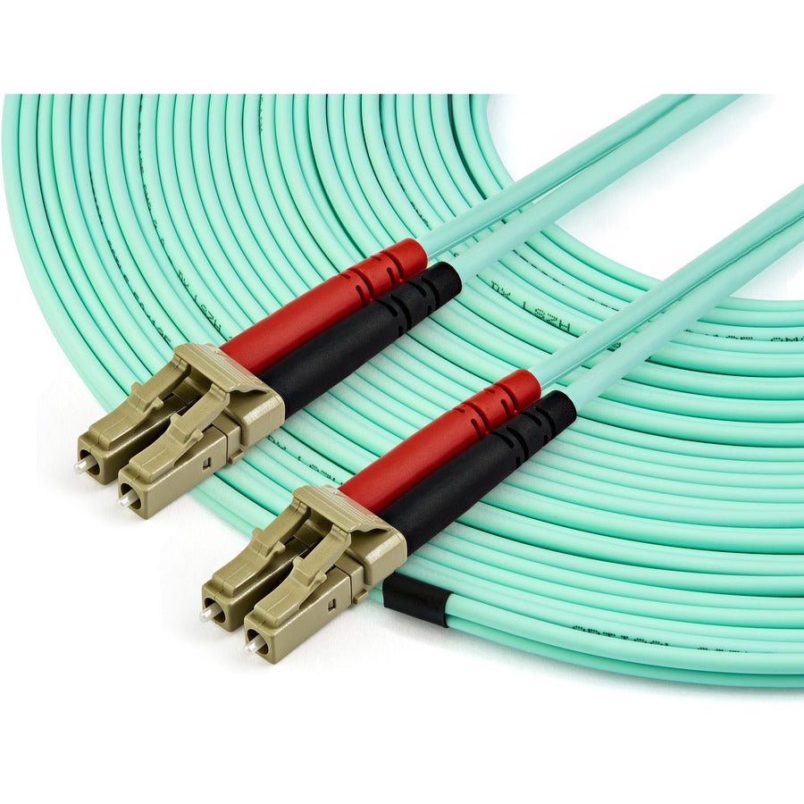 Câble fibre optique multimode StarTech.com 15 m (50 pi) LC/UPC vers LC/UPC OM3, duplex intégral 50/125 Zipcord, 100 G, cordon de raccordement fibre LSZH