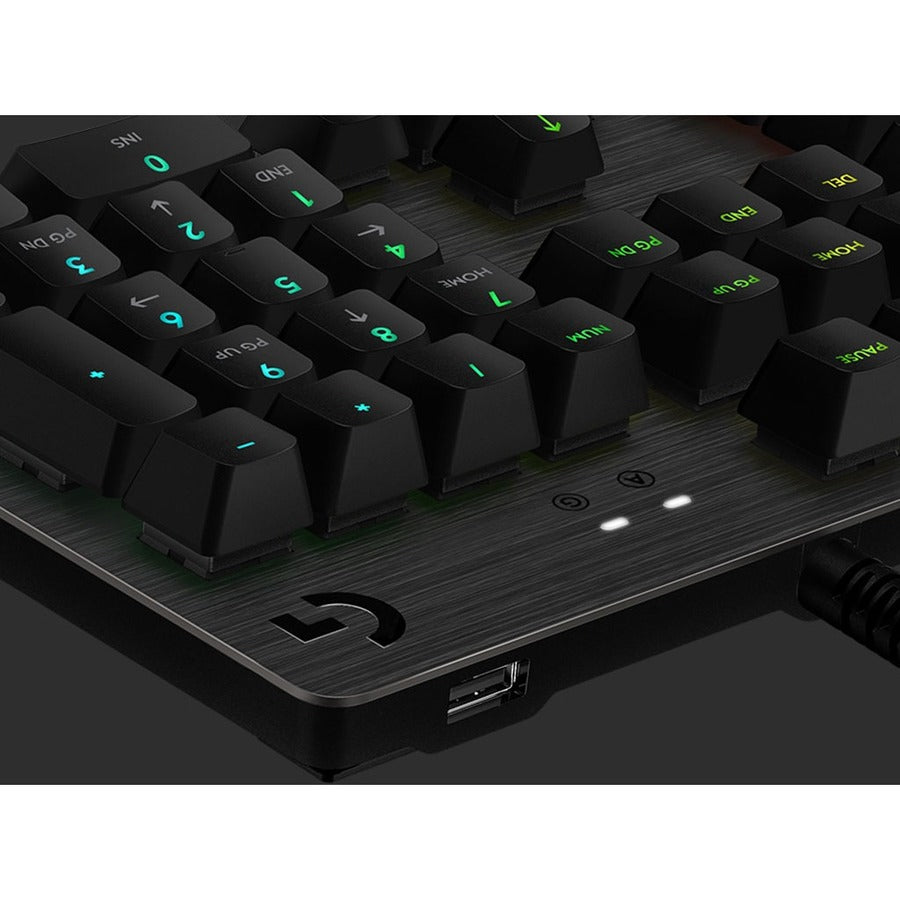 Clavier de jeu mécanique Logitech G513 CARBON LIGHTSYNC RGB avec commutateurs GX Brown (tactile)