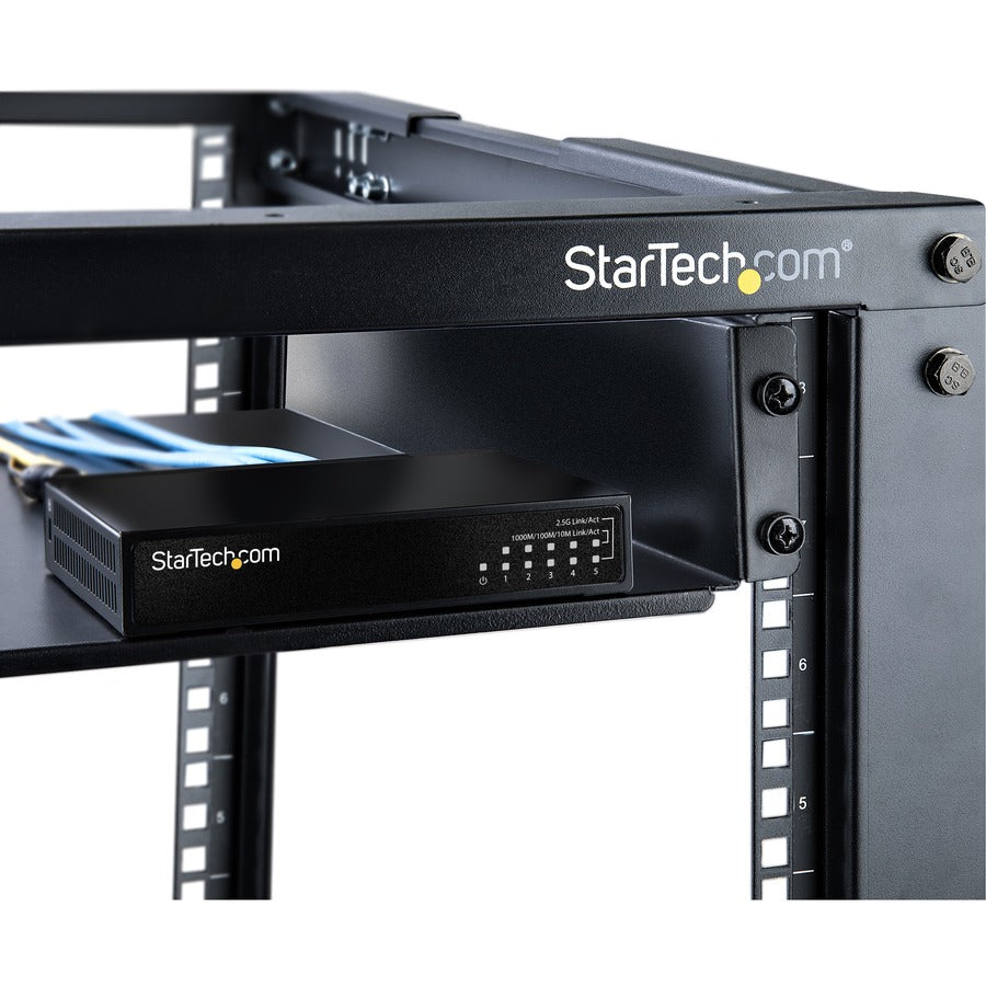 StarTech.com Unmanaged 2.5G Switch, 5 Port 2.5GBASE-T Unmanaged Ethernet Switch, Desk | Wall Mount Kit, Compatible w/ 10/100/1000Mbps devices
