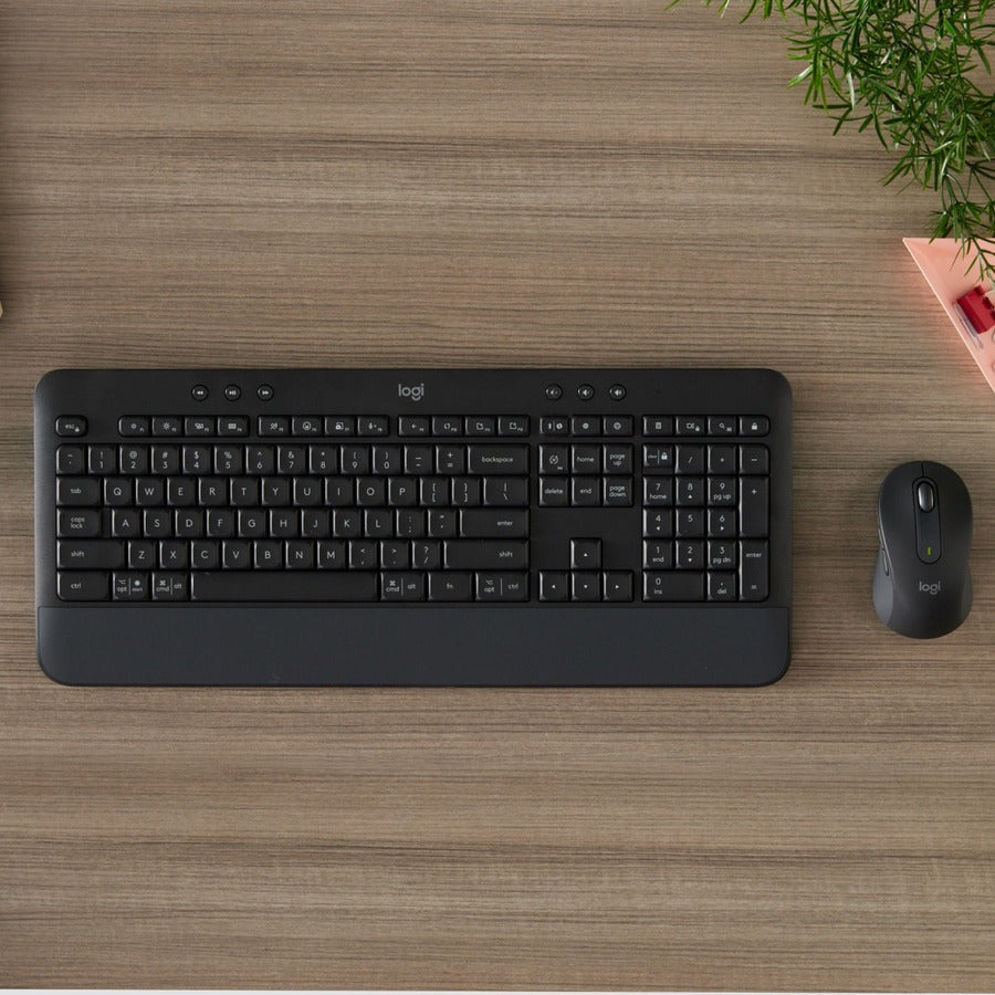 Logitech Signature MK650 Combo for Business Wireless Mouse and Keyboard Combo