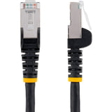Câble Ethernet CAT6a StarTech.com de 90 cm (3 pi), noir, faible dégagement de fumée et sans halogène