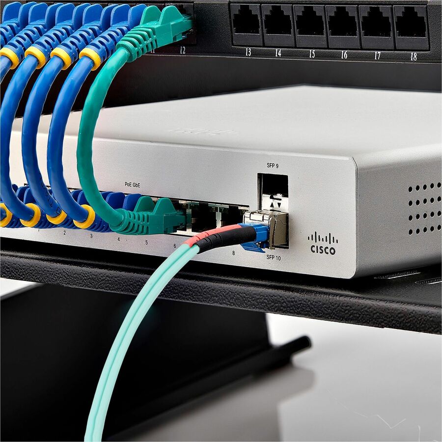 StarTech.com MSA-Compliant SFP-25G-SR-S SFP28 Module, 25Gb Multimode Fiber (MMF), 25GBASE-SR LC Transceiver, 850nm, 100m (328ft), DDM/DOM