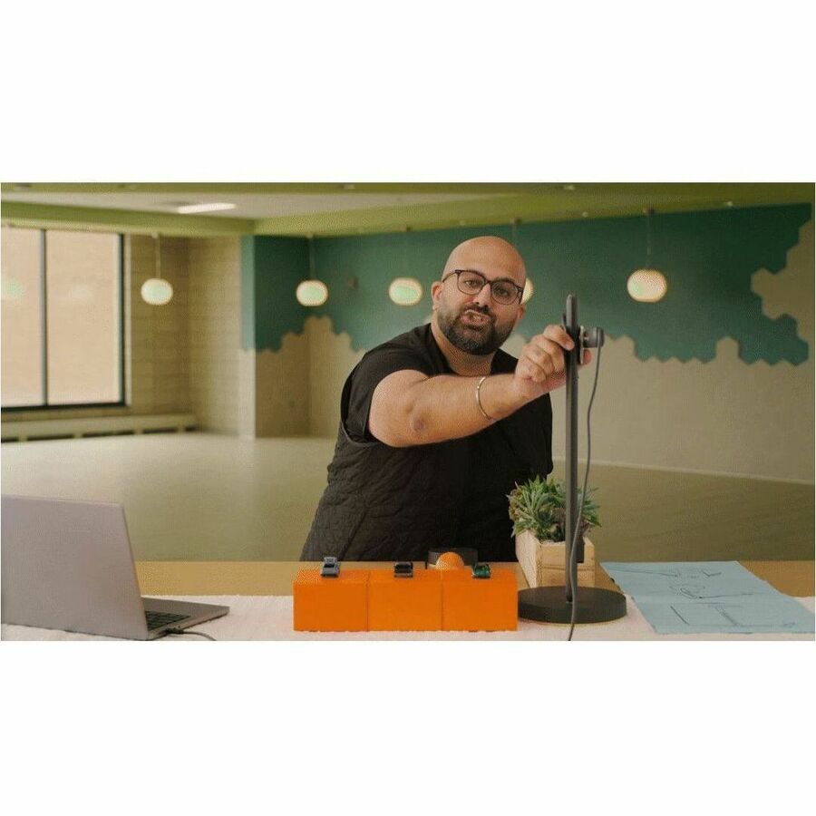 Logitech Adjustable Content Camera for Teaching & Demonstrating