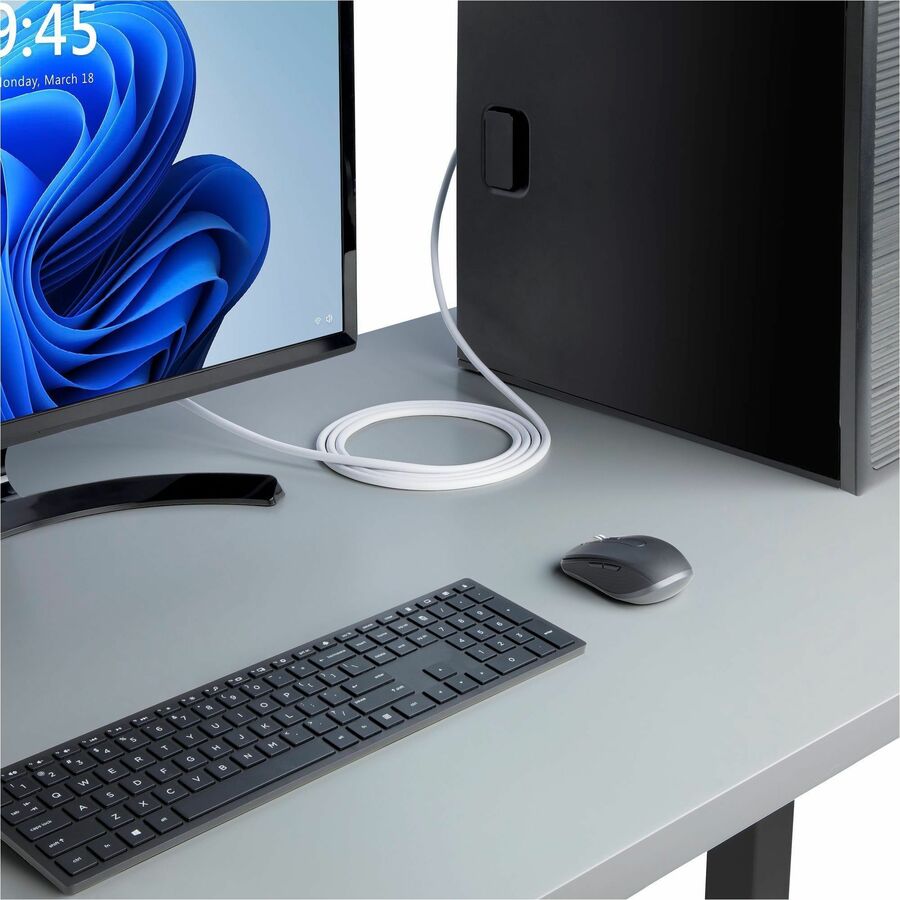 StarTech.com 6ft DisplayPort Cable - White